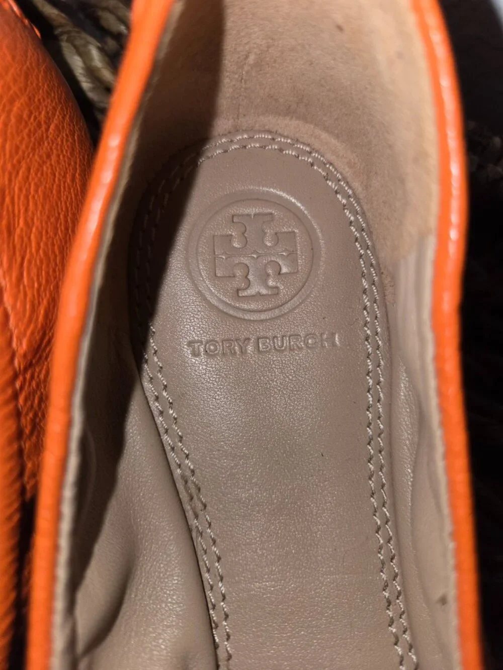 Tory Burch Orange Leather Logo Ballet Flats Gold Double T Size 8 NWOT